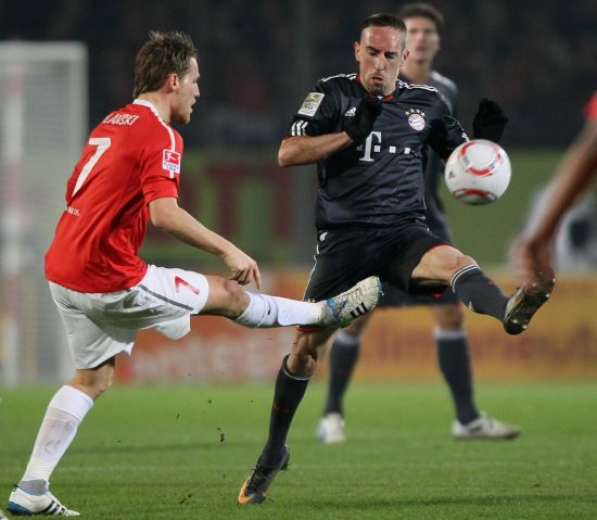 尽管双方都 尽管双方都